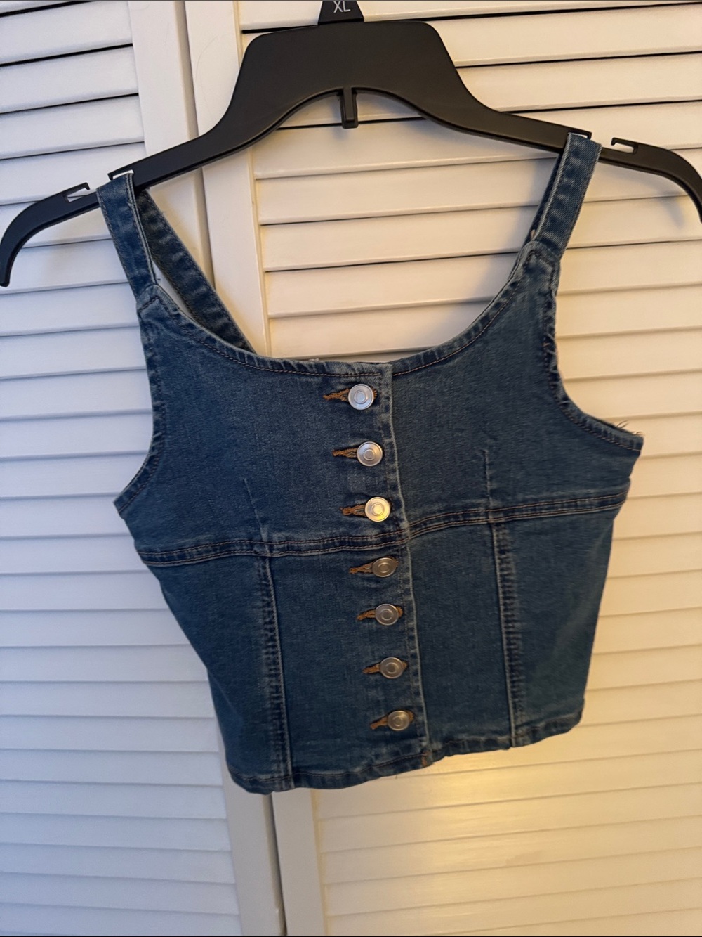 NWOT Girls Tween diva Denim Button-Front Crop Vest, size 10